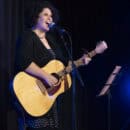 שיר אלוני – שירים מנחמים ומרימים