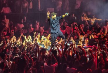 פאר טסי – סקירת הופעה – מנורה