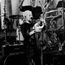 שלום חנוך | היכל התרבות מודיעין